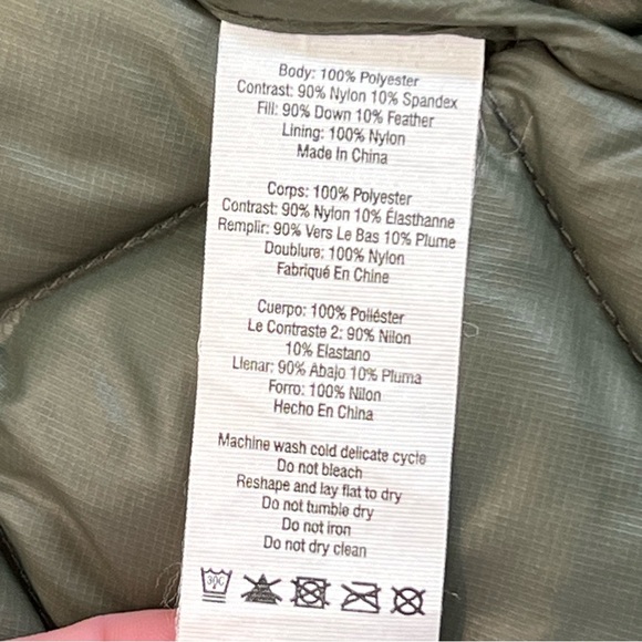 Alo Yoga Camo Quilted Down Puffer Bomber Jacket Full Zip Womens Size Small Green - Picture 5 of 7